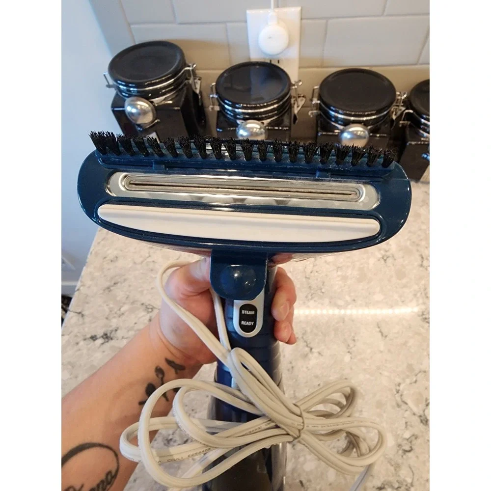 Conair GS38R Handheld Garment Steamer 1550W Corded Blue White for Garments